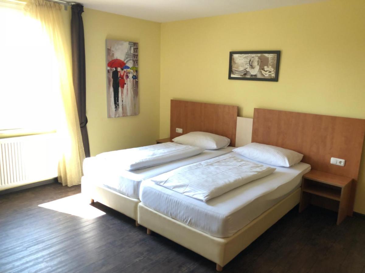 Hotel Europa - Restaurant Rüsselsheim Kültér fotó