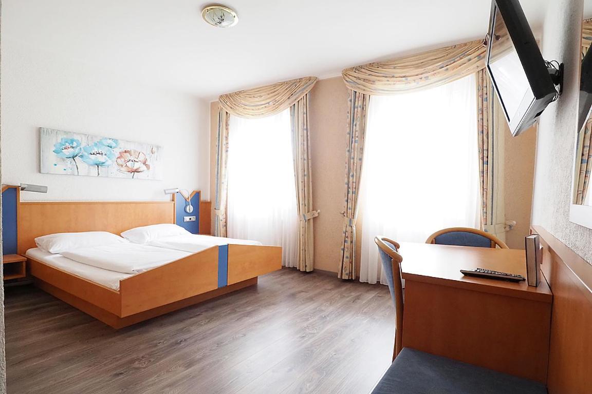 Hotel Europa - Restaurant Rüsselsheim Kültér fotó